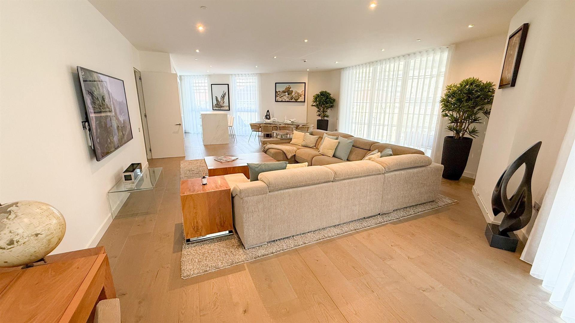 Image of Apartment - 5 Bedrooms - 4 Bathrooms for Rental in EuroCity-Gibraltar, Image 6